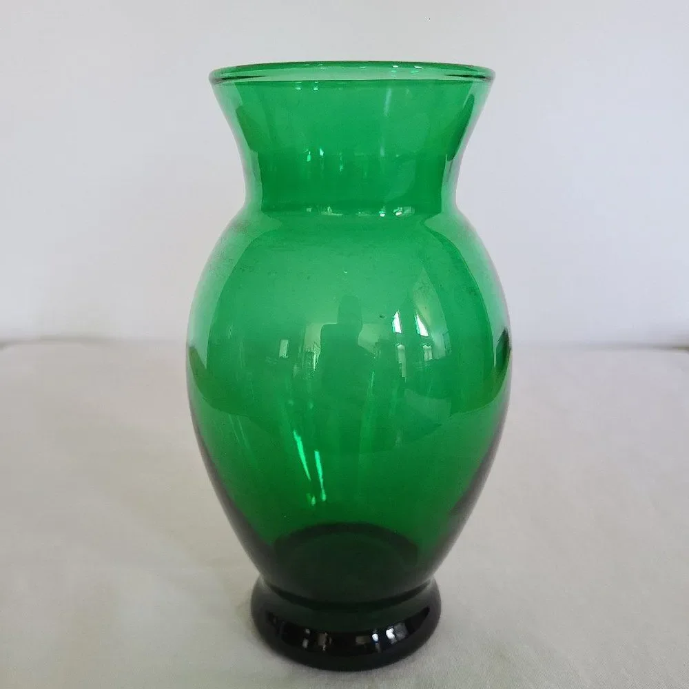 Vintage Anchor Hocking MCM Emerald Forest Green Coolidge Glass Anchor Glass Vase